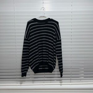 STRIPED SWEATER